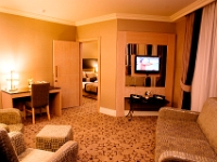 Suite room